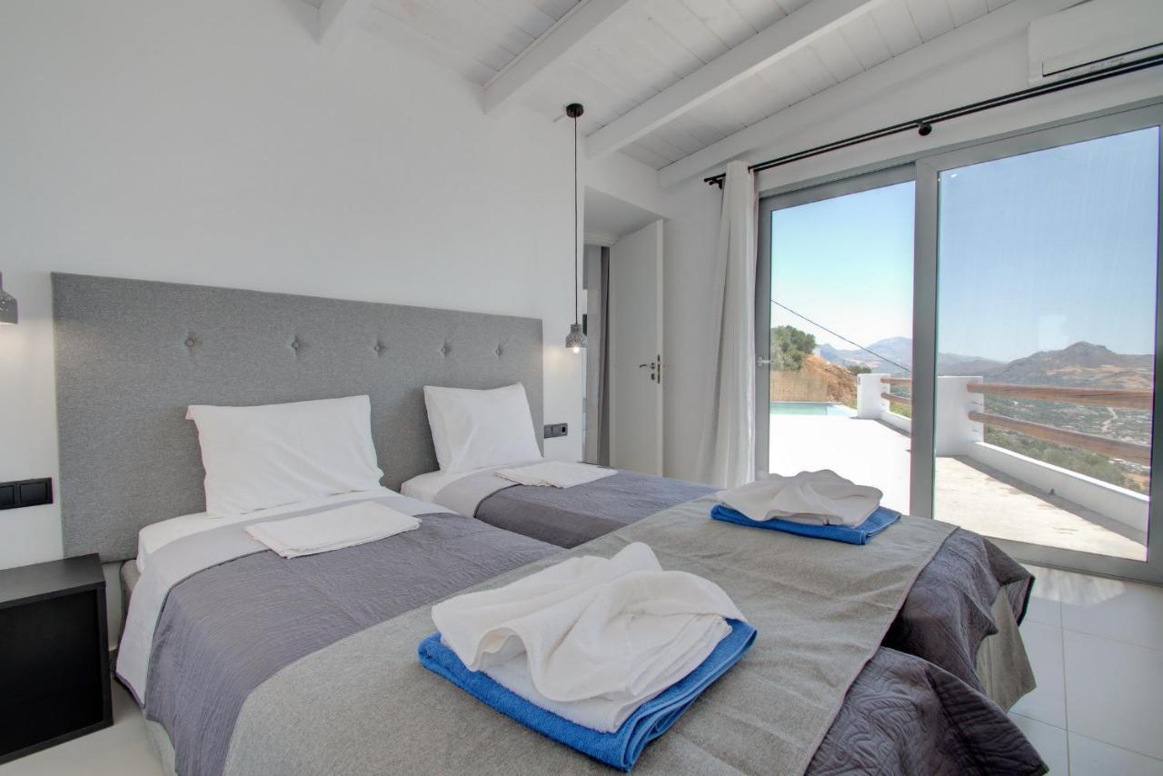 Vila Pyrgos Exclusive Sellía Exteriér fotografie